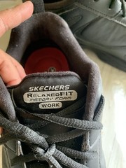 Skechers Relaxed Fit Memory Foam Work Black Slip Resistant sneakers