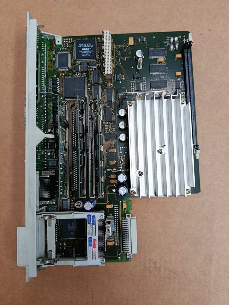 SIEMENS 6FC5357-0BB33-0AE2 NCU 573.3 SINUMERIK 840D