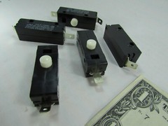 5 Cherry E13 15A Normally Open Snap Push Button Limit MicroSwitch 125VAC/250VAC