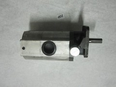 3000 PSI Log Splitter Pump 16 GPM 2 Stage Hydraulic Gear Pump High Flow
