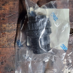 JAE JL10-6A22-22SE-EB 4-position circular waterproof connector plug 22-22 NIP