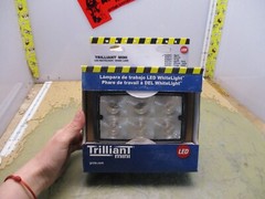 Grote 63601 Trilliant Mini LED White Light Work Lamp 12.8V/10.6W [N-10]