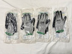 Four pair of MAPA Professional KRYNIT Cut Resistant Gloves Size 7 #563417 Small