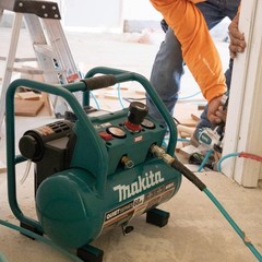 Makita 40V Max Xgt Brushless Cordless 2 Gallon Quiet Series Compressor Kit