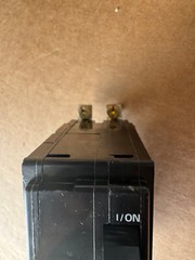 Square D QHB220 Bolt-On Circuit Breaker 2P 20A 65KA New with Free Shipping