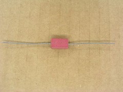 S00986 (5 Pc Lot) 10 pf +- 5% 500 volt 500V stacked film silver mica capacitor