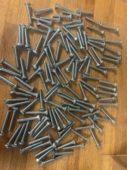 HILLMAN 10 POUNDS 3/8-16 x 2-1/2″ Carriage Bolts BRAND NEW