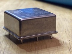 10.000MHz VCOCXO Voltage Control Oven Crystal Oscillator 5V 26x26x13mm OSC5A2B02