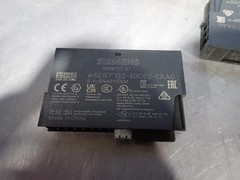 SIEMENS 6ES7132-4BD02-0AA0 LOT OF 4 DIGITAL INPUT MODULE 04220430452