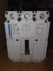 Eaton PDG2 PDG23M0050TFFL 50A 3-Pole Circuit Breaker 551-600V Trip Indicator