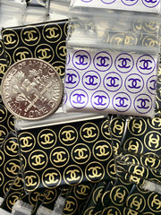 BaggiesSince1987 – 1034 Design Zip Bags 1000PCS Metallic 25 DSN MIX, READ DETAIL
