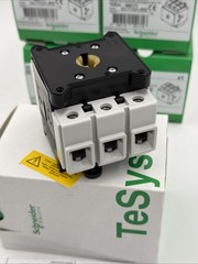 SCHNEIDER V3 TESYS 055171 LOAD BREAK SWITCH 3 POLE ISOLATOR 63A