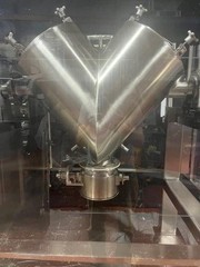 GEMCO 2 CU FT V-Shape Vacuum Dryer Blender XP