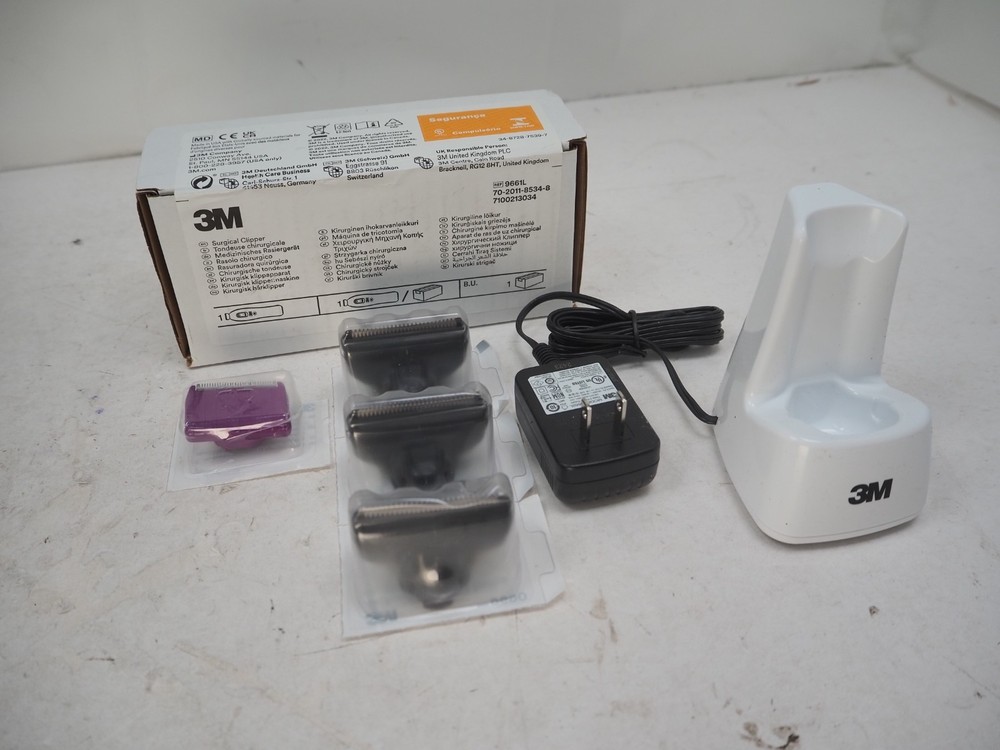 3M 9661L 9661 Surgical Clipper NEW in Factory Sealed Box w/ Charger & 4x Blades