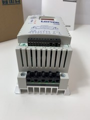 Lenze smd frequency inverter ESMD551X2SFA 0.55kW 0.75HP NEW original packaging