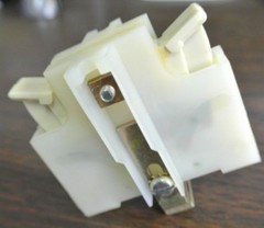 WESTINGHOUSE M33-1A – MECHANICAL INTERLOCK for Series A/200 UNITS – NEW SURPLUS