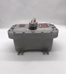 HOUSTON STOCK NEW ADALET XCBA-N4-30E43W EXPLOSIONPROOF ENCLOSED SWITCH 30 AMP