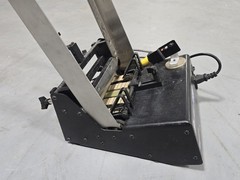 Streamfeeder Reliant 1500 Stream Feeder Product Feeder *Light Use*