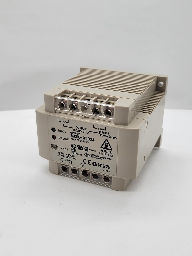 Omron S82K-05024 Switching Power Supply 100-240VAC 24VDC 2.1A 50W Din Rail Mount