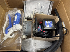 Fill-Rite DF012cmn520 12V 8 GPM DEF Pump w/ Tote Mount & Auto Nozzle NEW