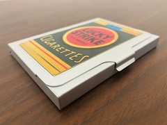 Flip Top Business Card Holder LightWeight Anodized Aluminum Vintage Lucky Strike