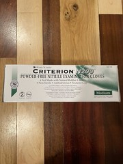 Henry Schein Criterion N200 Powder Free Nitrile Exam Gloves Size Large 200 Ct
