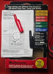 Craftsman 82028 Digital Multimeter Auto-Ranging CAT III 600V 20A