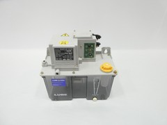 Lube AMO-II-150S Lubrication Pump Tank 110v-ac 20w 180cc/min