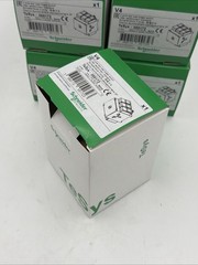 SCHNEIDER V4 TESYS VARIO 055172 LOAD BREAK SWITCH 3 POLE ISOLATOR 80A