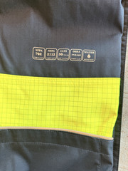 NWOT Kontra CAT 3 FR Arc Flash Bib Overalls Medium 30 Cal Hi Vis Water Resistant