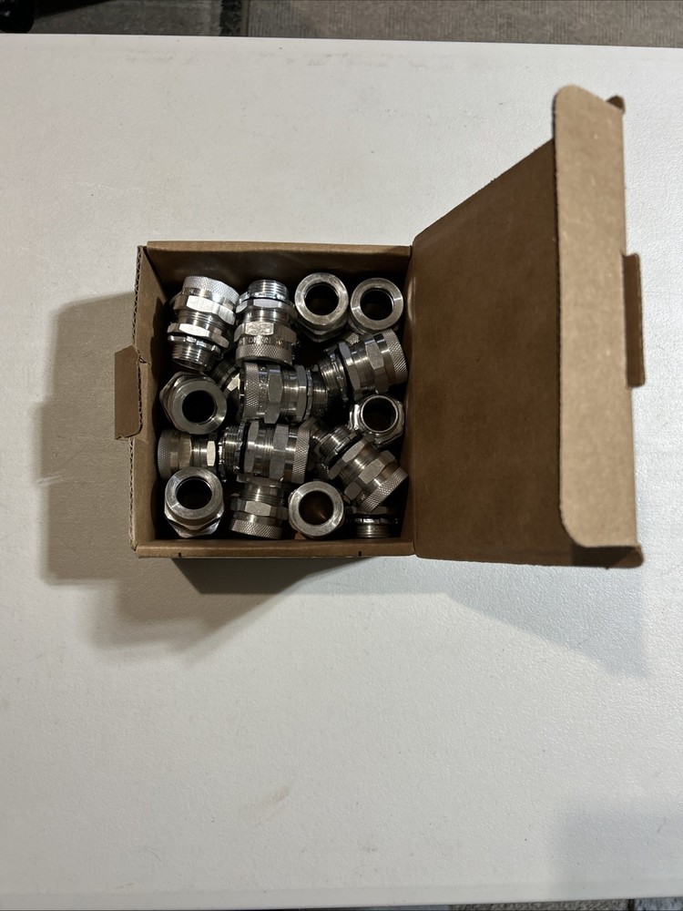 Remke RSR-213-LR Cord Grips 3/4 NPT Aluminum QTY:20 NEW IN BOX Fast Shipping !!!
