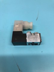 Lot of 3 NOVELLUS 52-22241-00 SOLENOID 24VDC 3X2 IVS, 182841