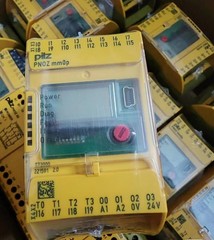 One PILZ 772000 New PNOZ Mm0p Safety Relay 77 2000