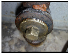 Penetrating Oil Loosens Toughest Stuck Metal Rubber Plastic Hardware Safe Tools