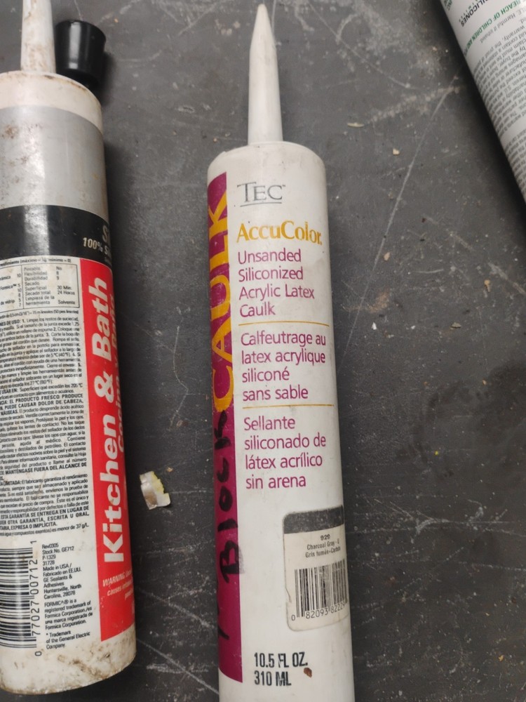 Tec Accucolor Unsanded Siliconized Acrylic Latex Caulk 10.5 Fluid Ounces