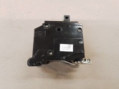 CUTLER HAMMER CHB3100 100A 240V 10kA 10,000 NEW IN BOX Zd-5855 3 Pole Phase