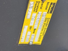 Pre Owned Parker CD2ANUS34AC Non-Lube “Cleanair” Series 2AN air Cylinder.