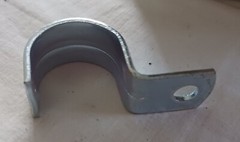 EMT Strap Appleton 1902. Zinc Plated Steel. 3/4″ Neer 1-Hole. (50 pk) Ships Free