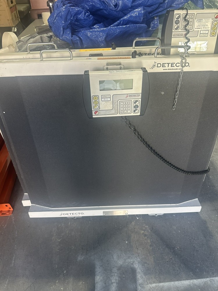 Detecto Portable Folding Column Digital Wheelchair Scale