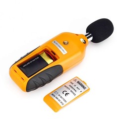 Decibel Meter, RISEPRO® Digital Sound Level Meter 30 – 130 dB Small, Black