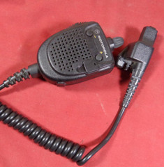 Motorola XTS5000 VHF UHF Commander Speaker Mic RMN5021B XTS3000 UHF – FAST SHIP