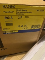 Square D Schneider Electric MJF36600 PowerPact Circuit Breaker 3P,600VAC,600A