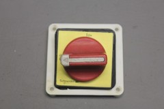 SCHNEIDER ELECTRIC SQUARE D LOAD BREAK SWITCH VCCF3