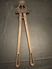 Antique Cast Iron Cattle Dehorner Clip Tool Veterinary Livestock Farm 37”