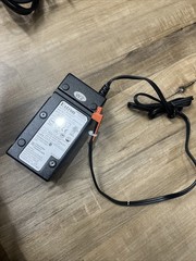 Extron 28-327-57LF Power Supply Adapter 12V DC 1.5 A, 100-240V AC 50-60