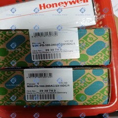 Free & Fast Ship One Sealed NEW Phoenix 2938743 Warranty Included
