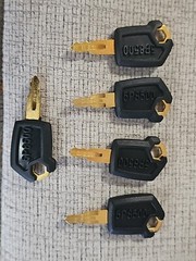5PCS Ignition Keys 5P8500 5P-8500 for Caterpillar Heavy Equipment CAT Loaders