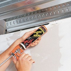 Sti Sns120w Smoke And Acoustical Caulk, 20 Oz., White