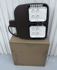 CREE OSQ “A Series” LED Area Light Fixture Only OSQ-A-NM-3ME-A-40K-UH-BZ-R /