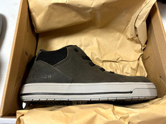 New Avenger A711 Swarm Work Sneaker Shoes, Safety Toe Slip Resis, Men’s Size 9 M